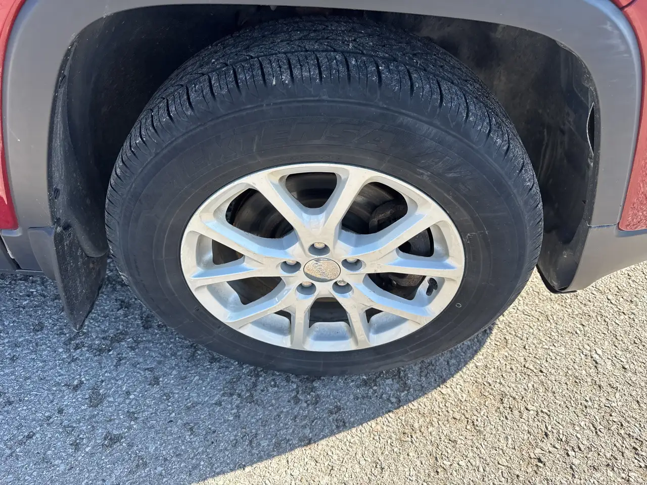 Jeep Cherokee снимка Jeep Cherokee