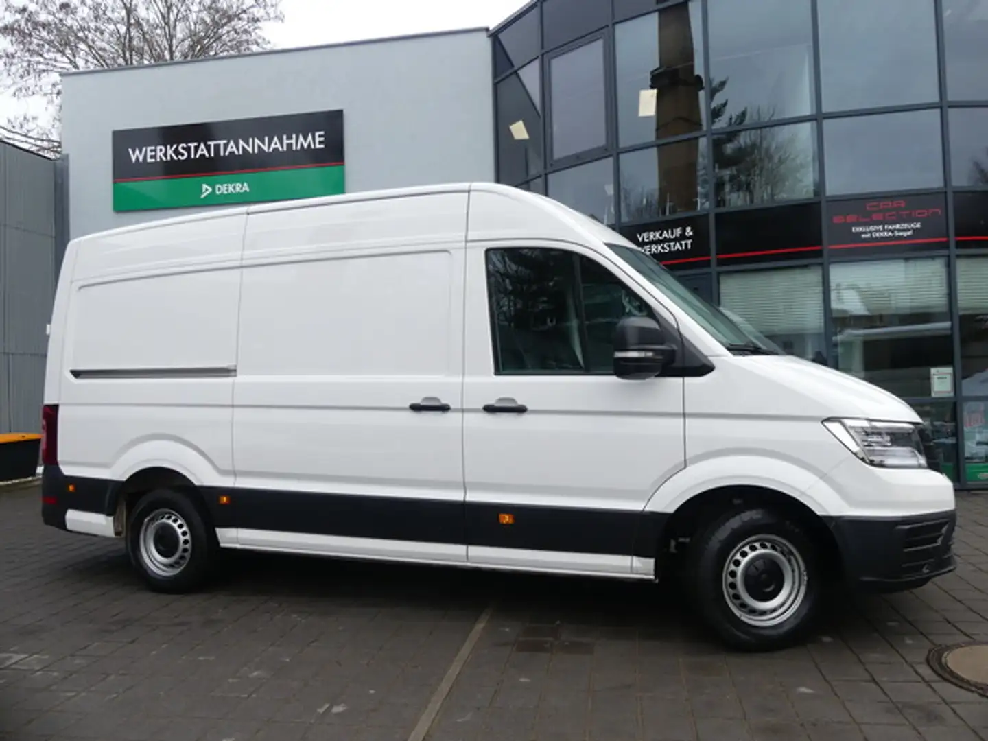 Volkswagen Crafter Kasten 35 Mittellang Hochdach AUT/NAVI/LED/AHK/KAM Alb - 1