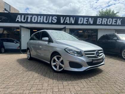 Mercedes-Benz B 180 Ambition Navi Airco Cruise Ctr Pdc Stoelverw Trekh