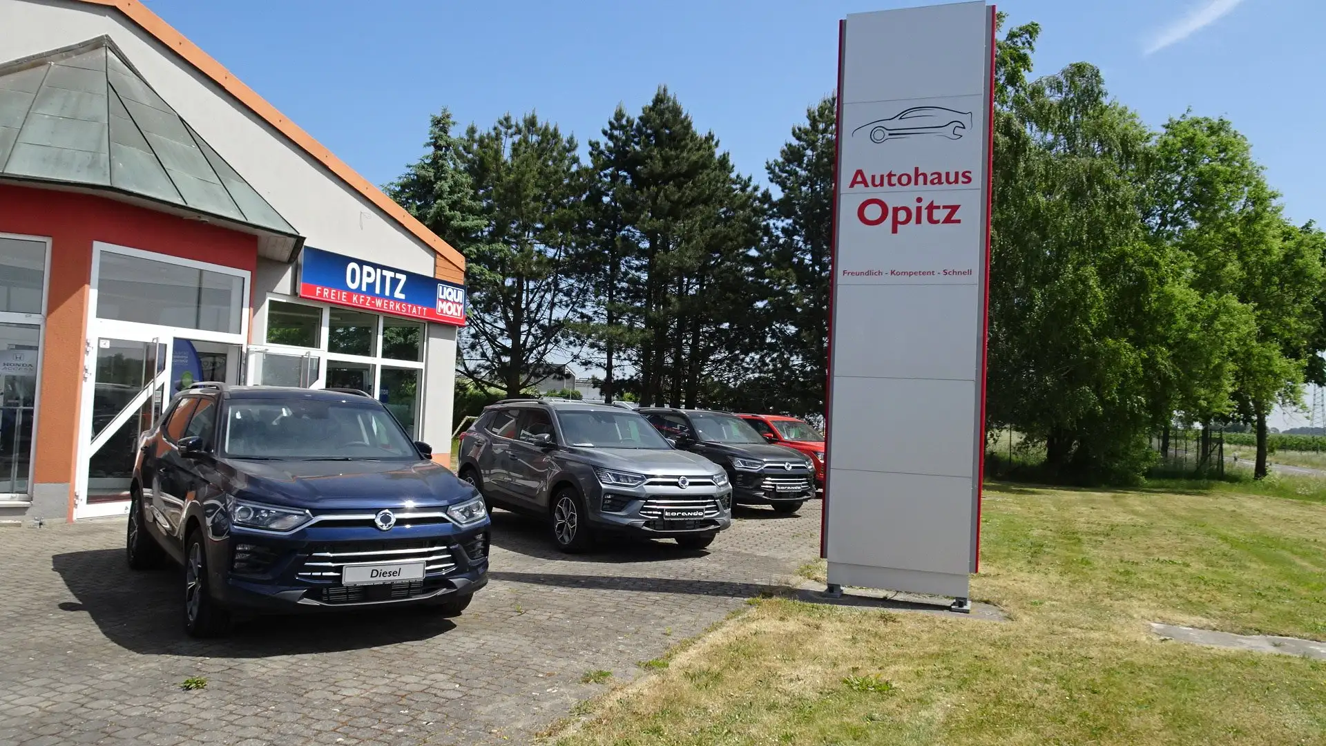 SsangYong Korando 1.6 e-XDi 2WD Aut. Quartz Diesel Azul - 1