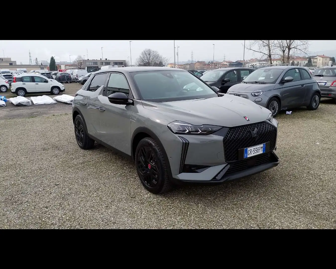 DS Automobiles DS 3 Crossback 3 PerfoLine + E-TENSE Gris - 2