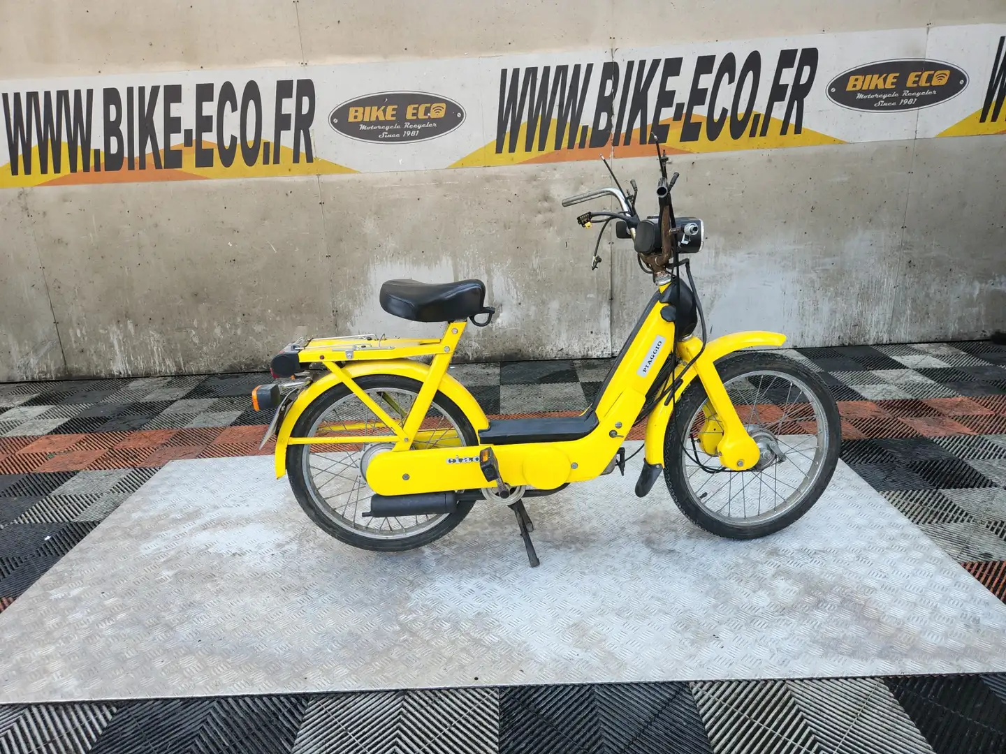 Piaggio Ciao Geel - 1