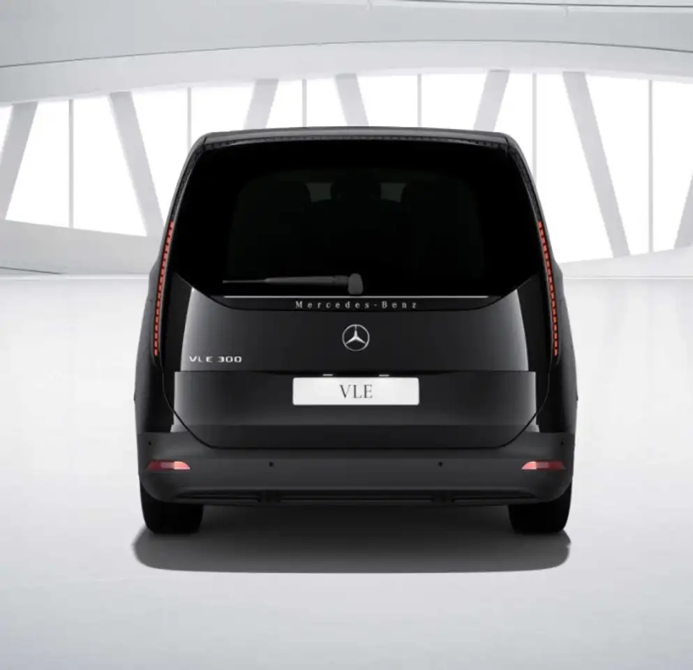 Mercedes-Benz 300 2026