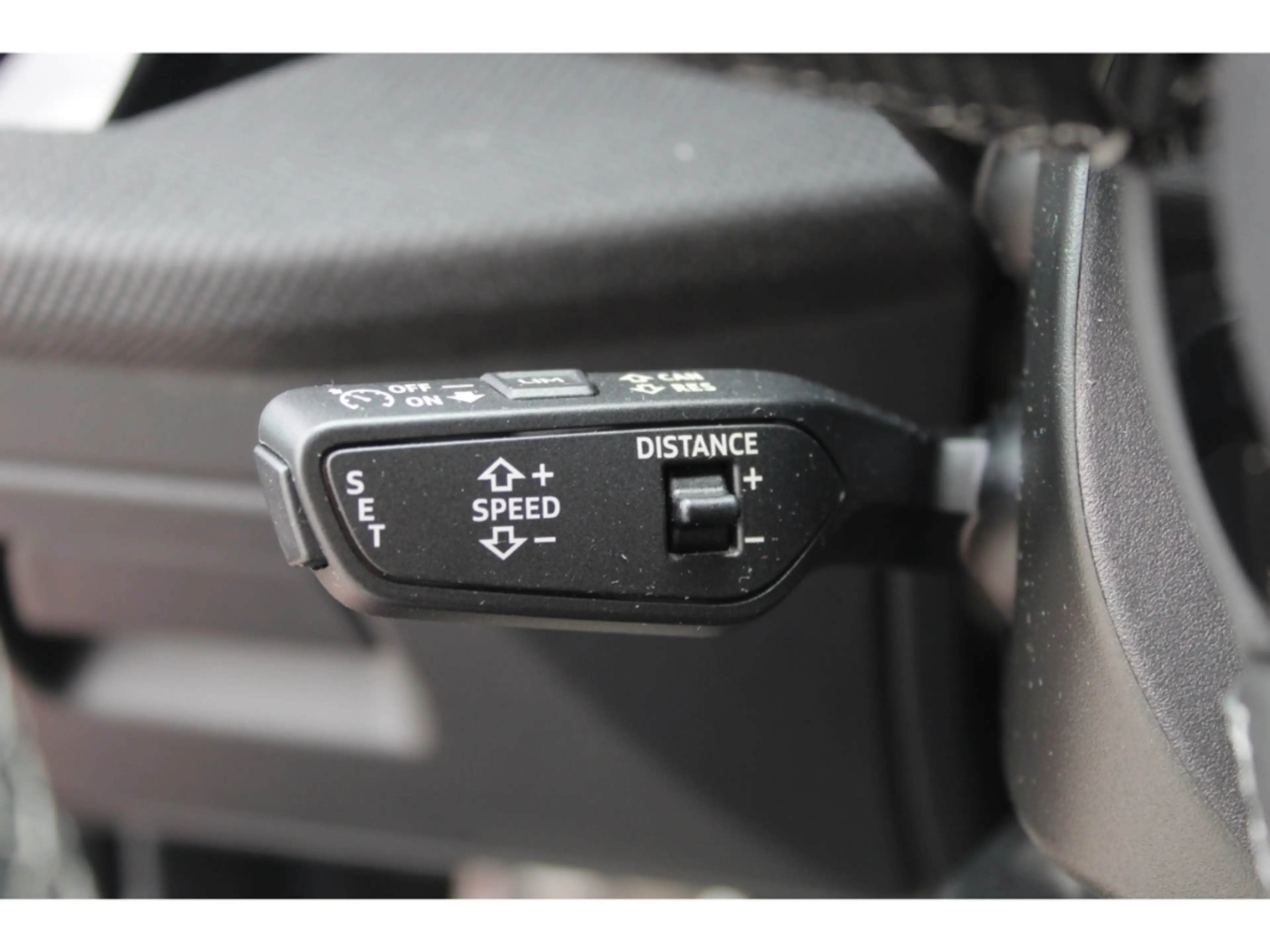 Audi S3 Sportback qu. Str. Navi+*Sound*Komf.*Business!! — photo 11