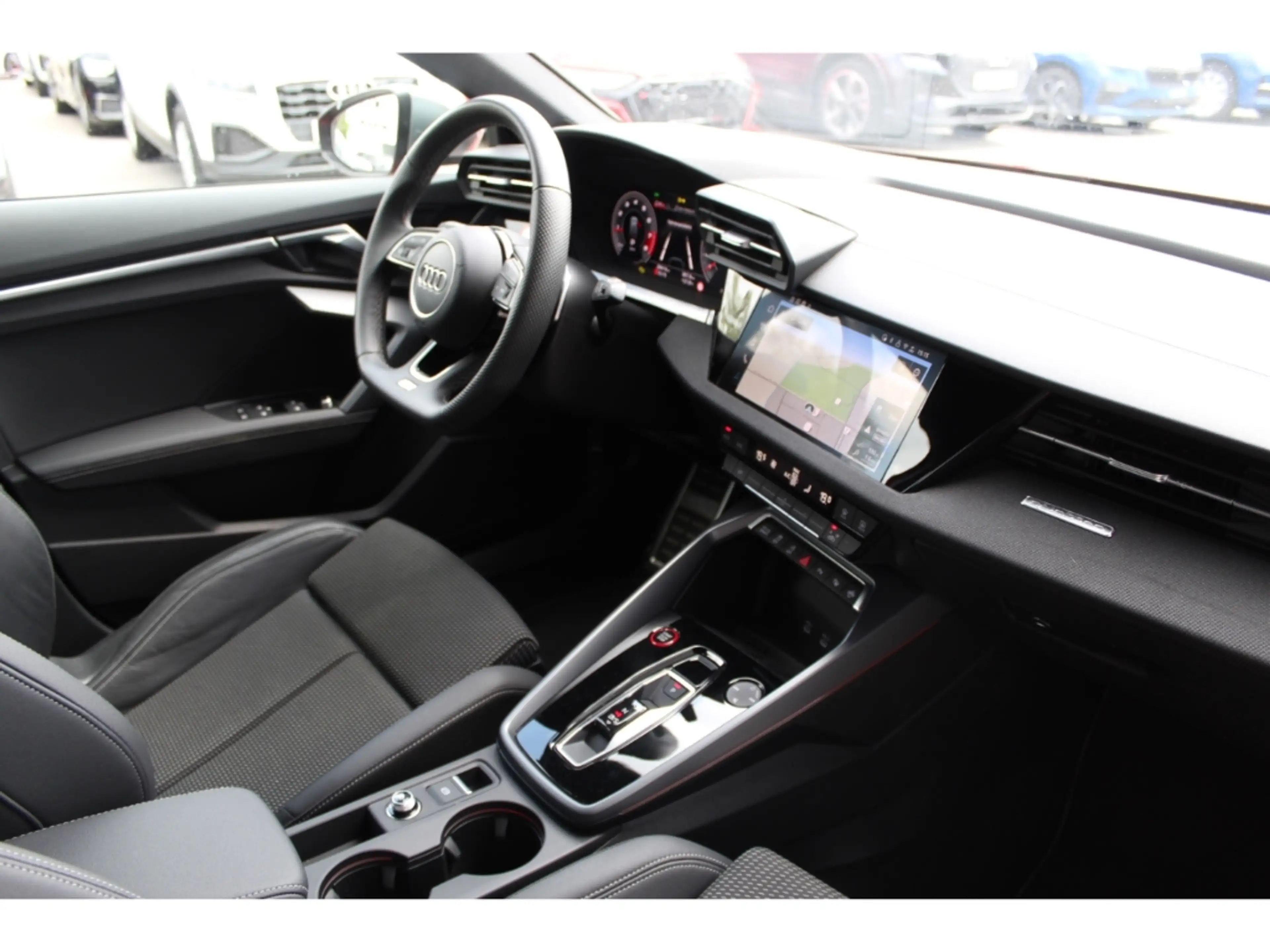 Audi S3 Sportback qu. Str. Navi+*Sound*Komf.*Business!! — photo 6