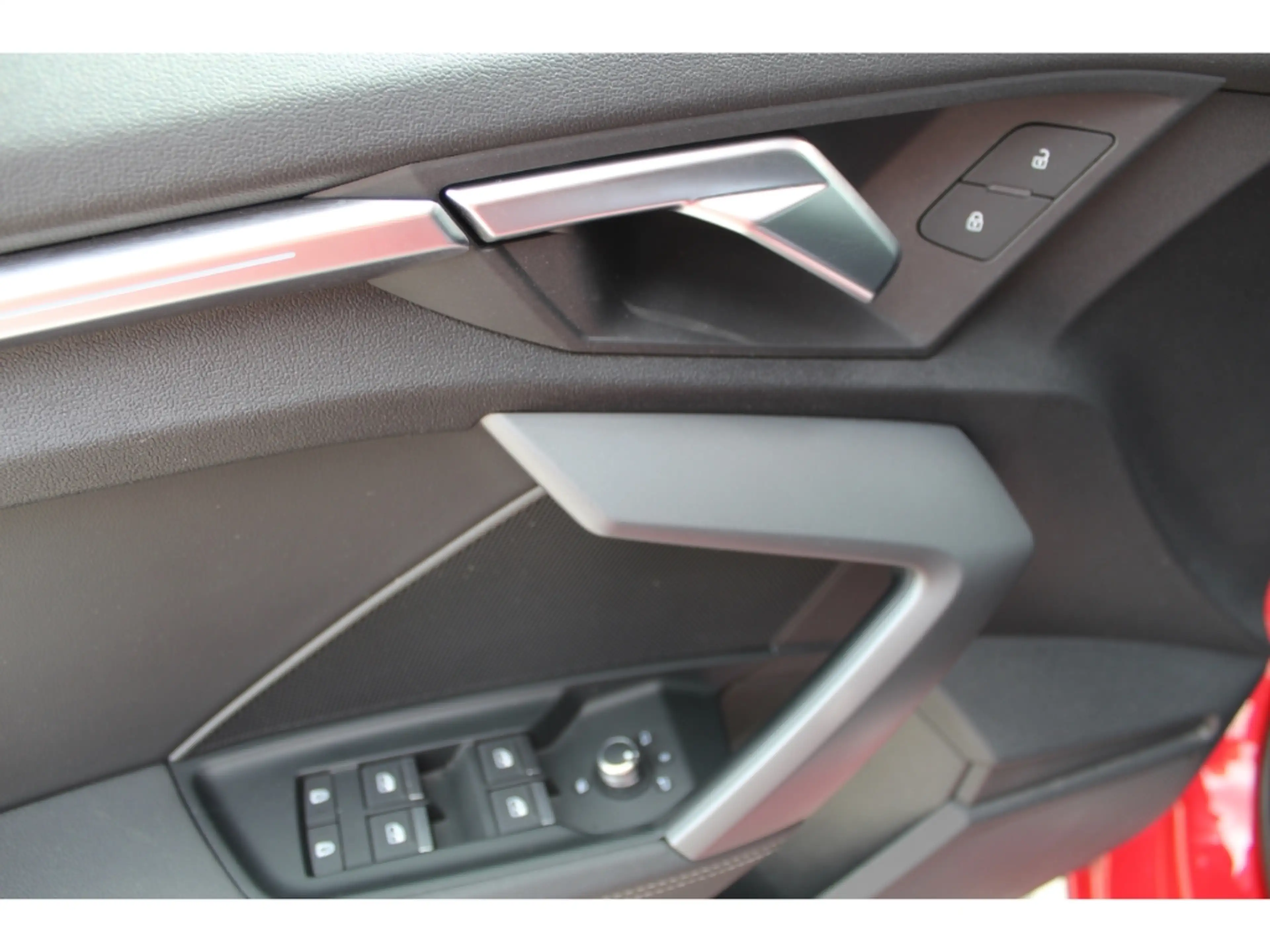 Audi S3 Sportback qu. Str. Navi+*Sound*Komf.*Business!! — photo 9