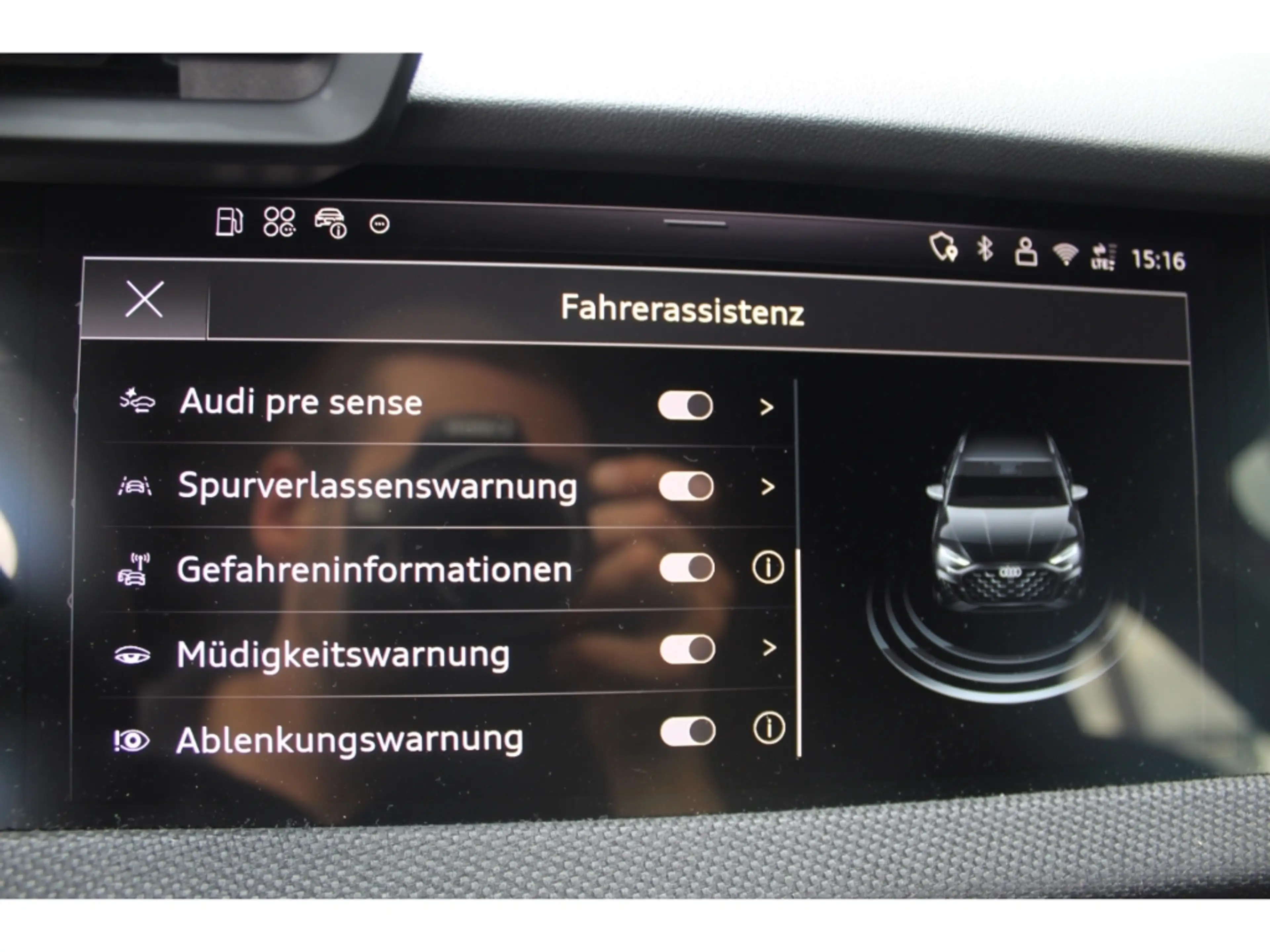 Audi S3 Sportback qu. Str. Navi+*Sound*Komf.*Business!! — photo 14