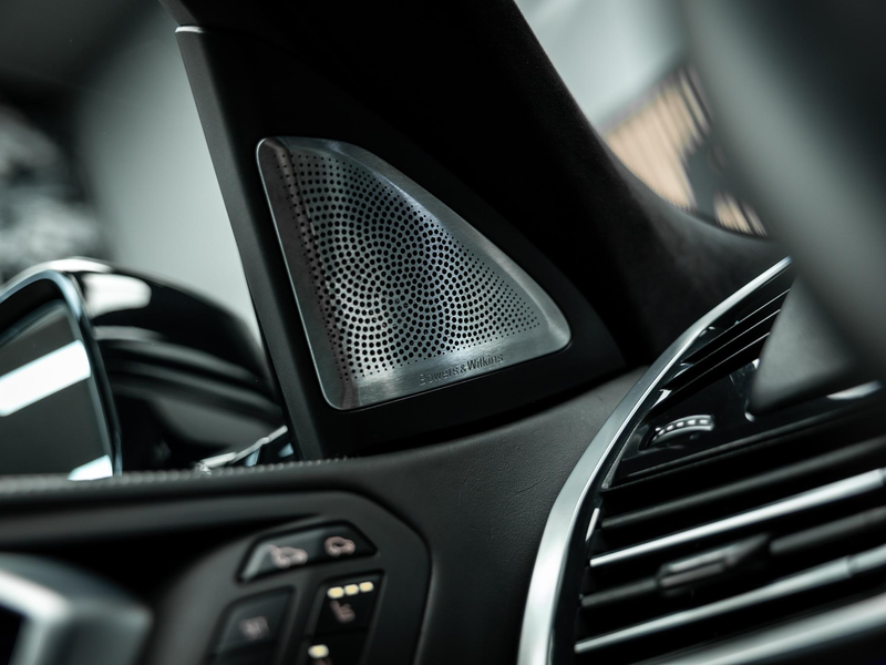 BMW X6 M50i High Executive — photo 44
