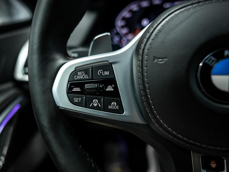BMW X6 M50i High Executive — photo 35