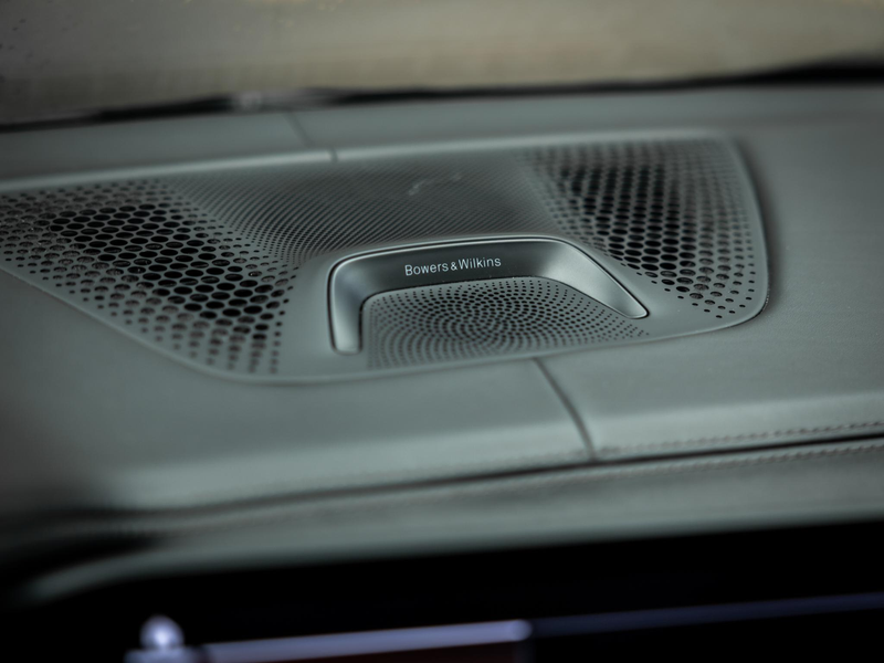 BMW X6 M50i High Executive — photo 42