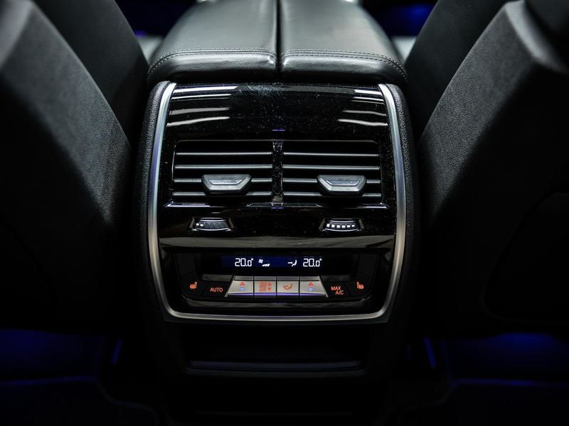 BMW X6 M50i High Executive — photo 29