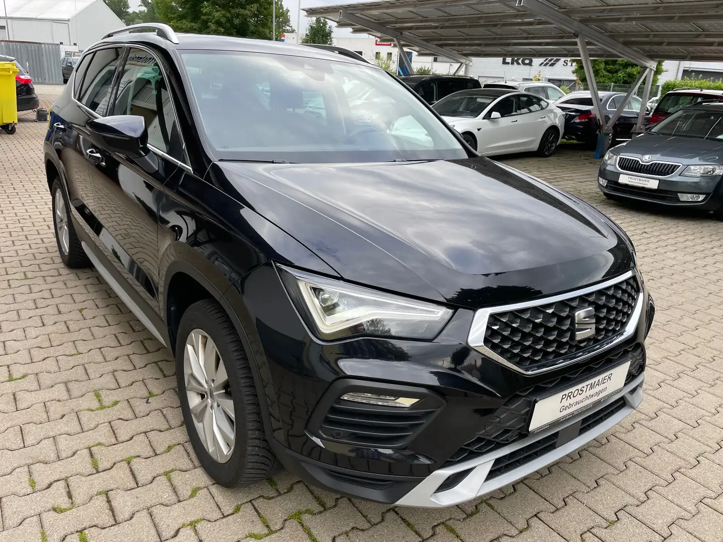 SEAT Ateca 1.5 TSI ACT OPF Xperience DSG Schwarz - 2