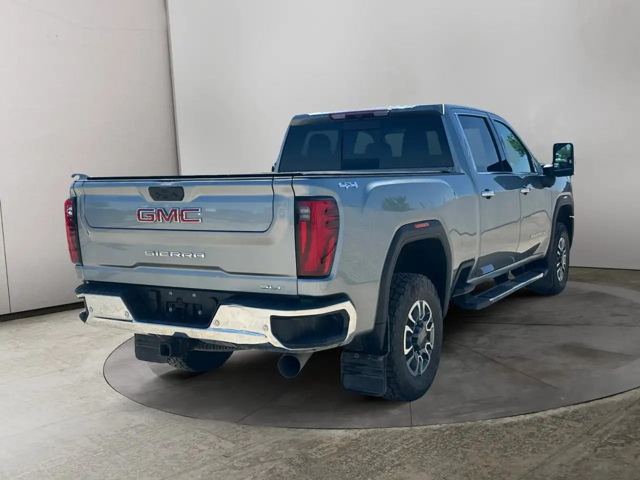 GMC Sierra 3500HD снимка GMC Sierra 3500HD
