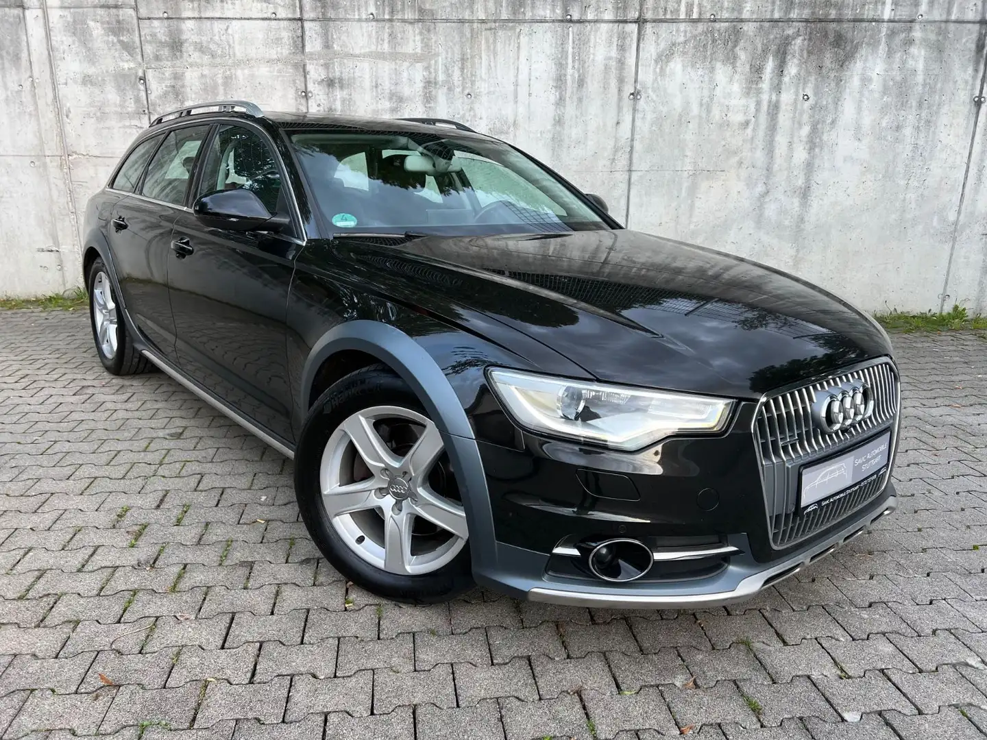 Audi A6 allroad 3.0TDI quattro 180kW S tronic*StandHz Schwarz - 1