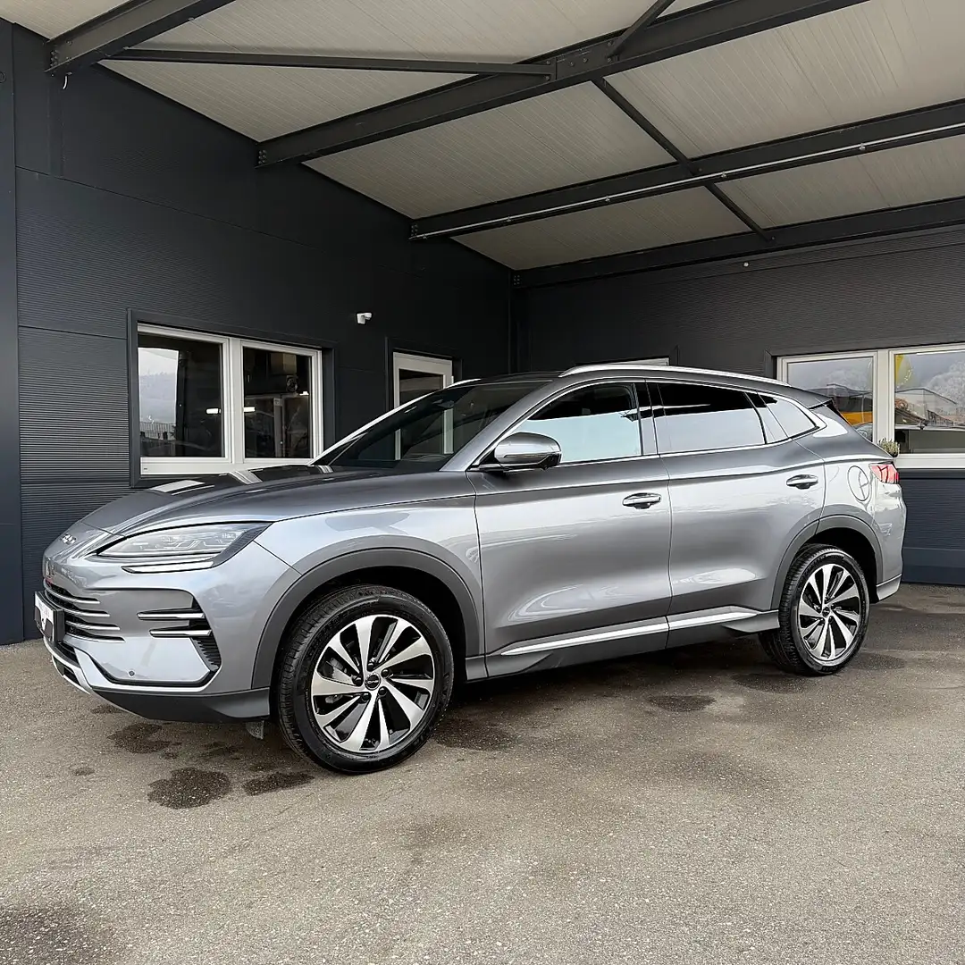 BYD Seal U DM-i PHEV 18,3kWh Design Grau - 2