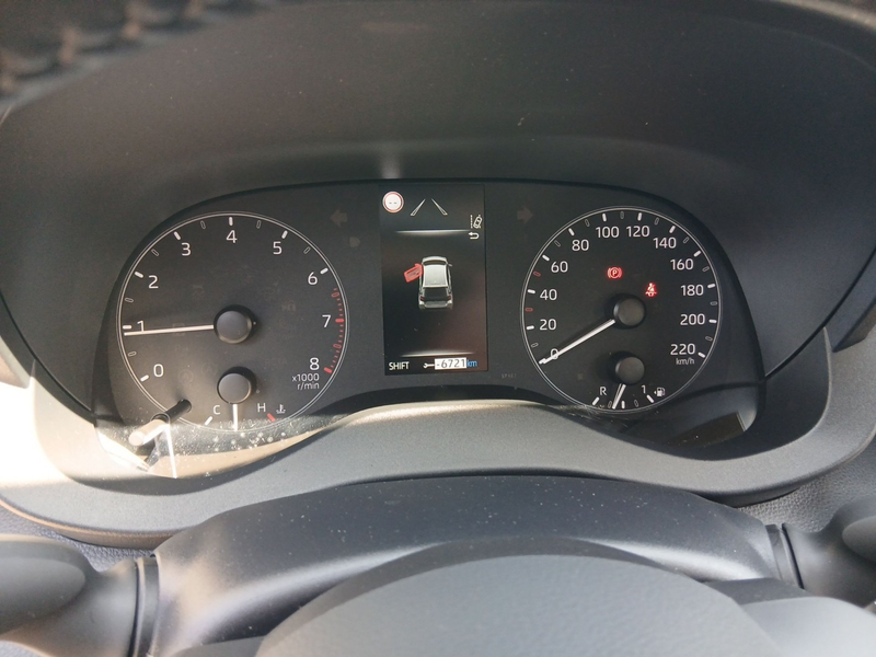 Toyota Yaris 1.0 Active ACC+Navi+SHZ+Fernlichtass.+Kam. — photo 11
