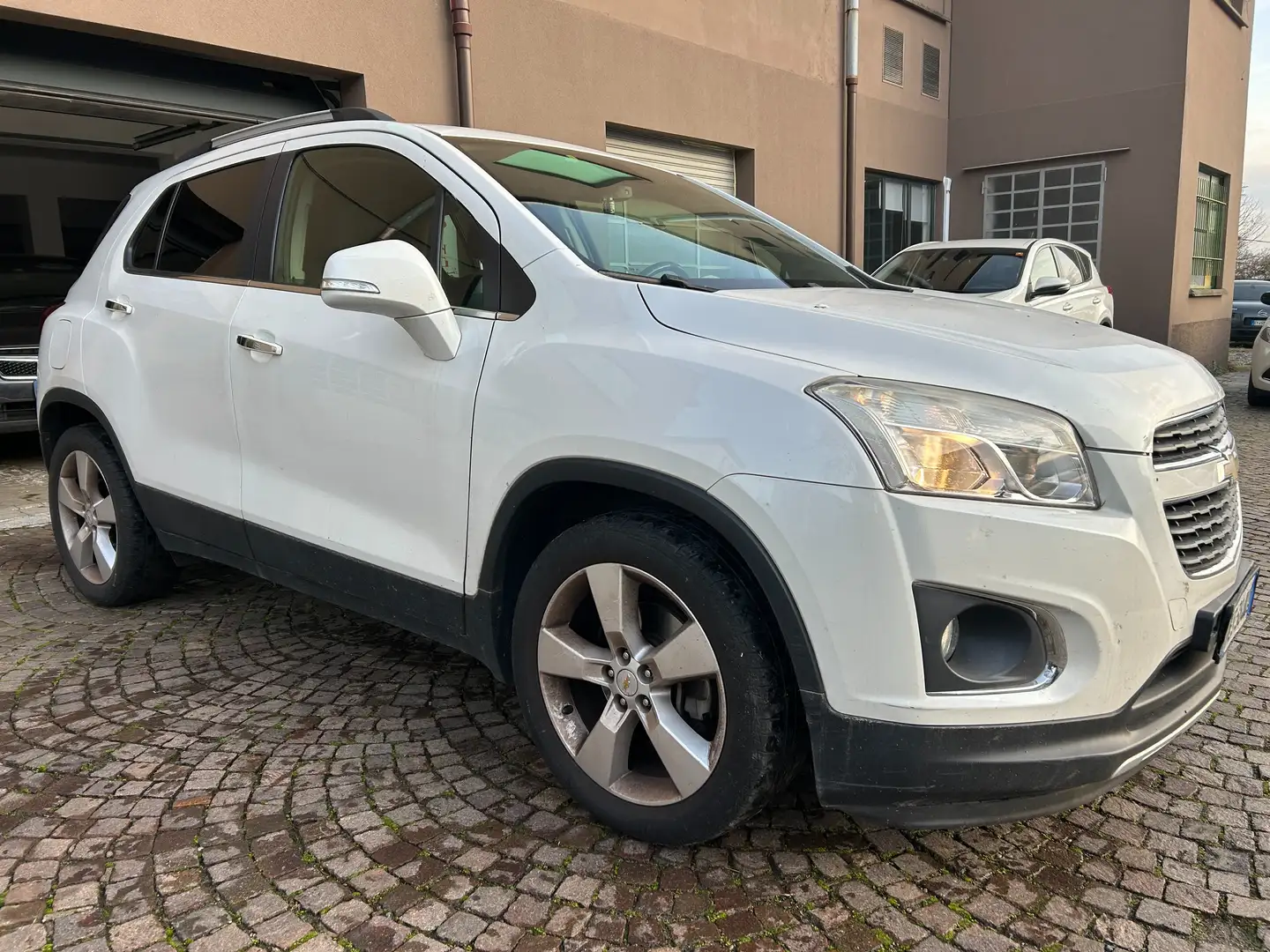 Chevrolet Trax Trax 1.7 LT fwd 130cv Weiß - 2