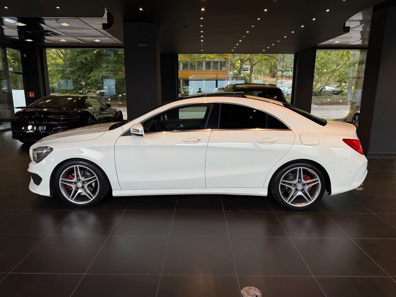 Mercedes-Benz CLA 220 d*AMG*Pano*Kamera*Carbon*1.Hand — photo 5