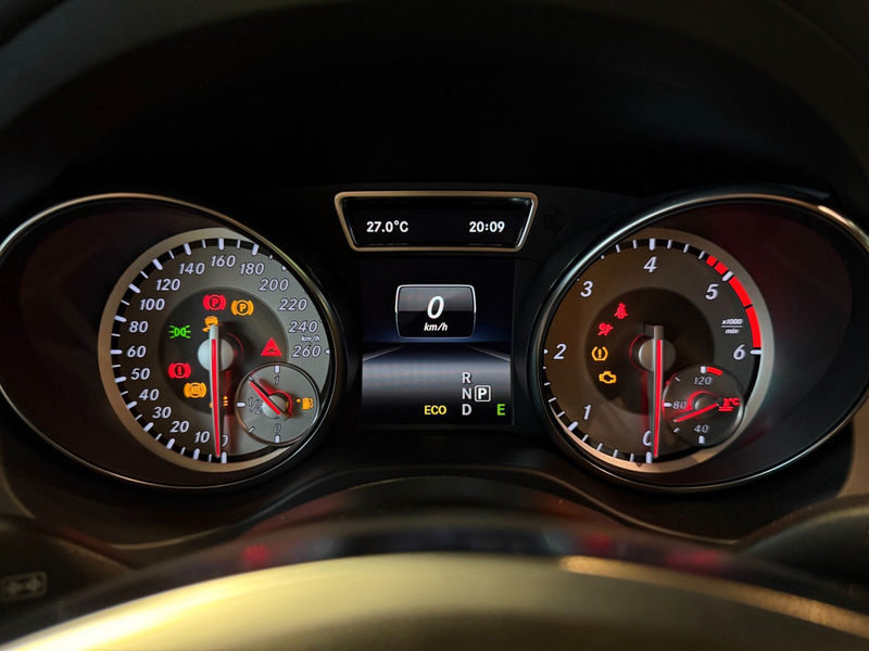 Mercedes-Benz CLA 220 d*AMG*Pano*Kamera*Carbon*1.Hand — photo 19