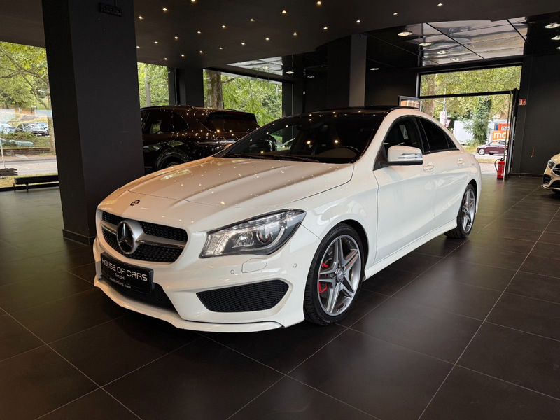 Mercedes-Benz CLA 220 d*AMG*Pano*Kamera*Carbon*1.Hand