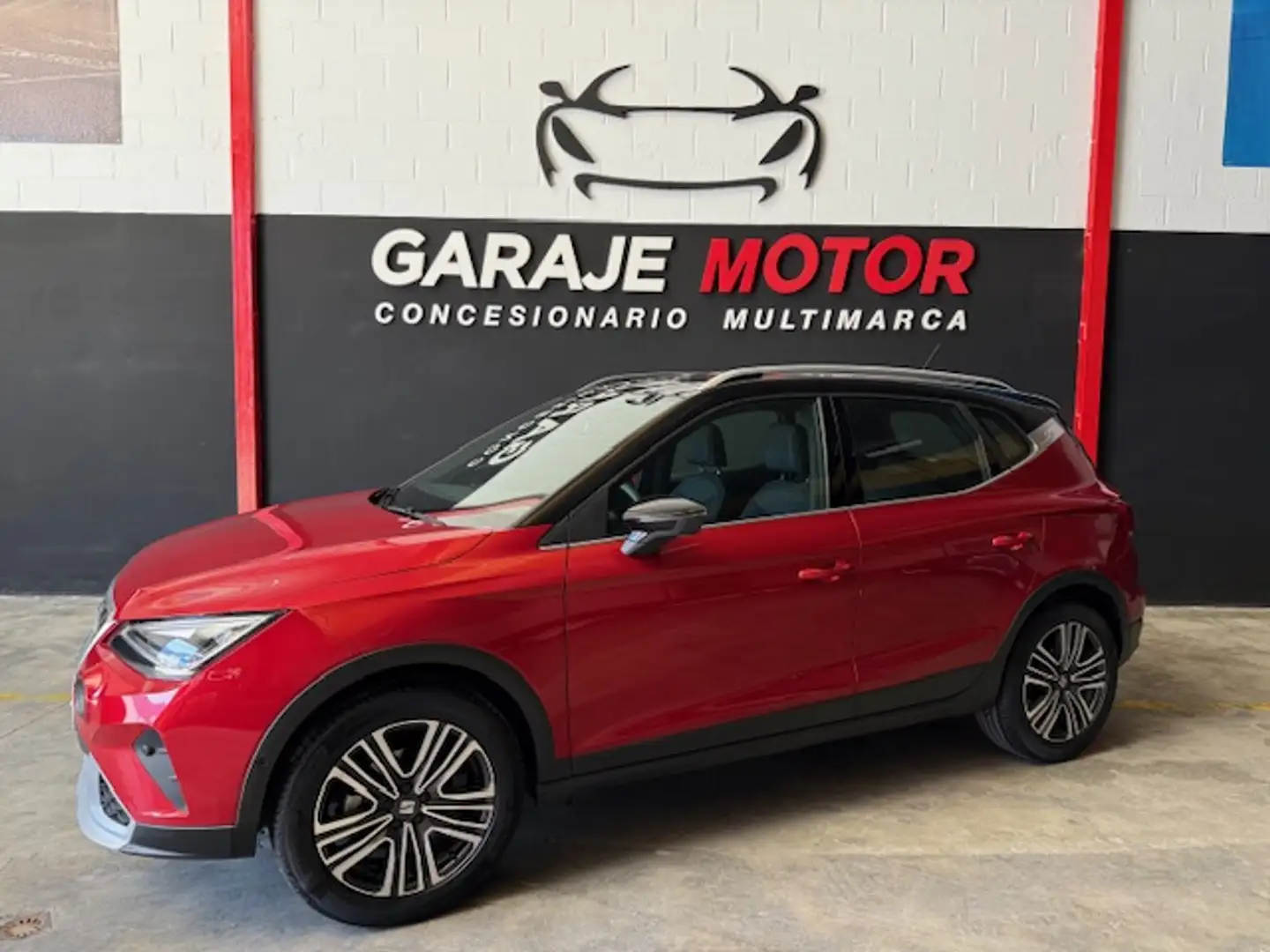 SEAT Arona 1.0 TSI S&S Xperience 110 Burdeos - 1