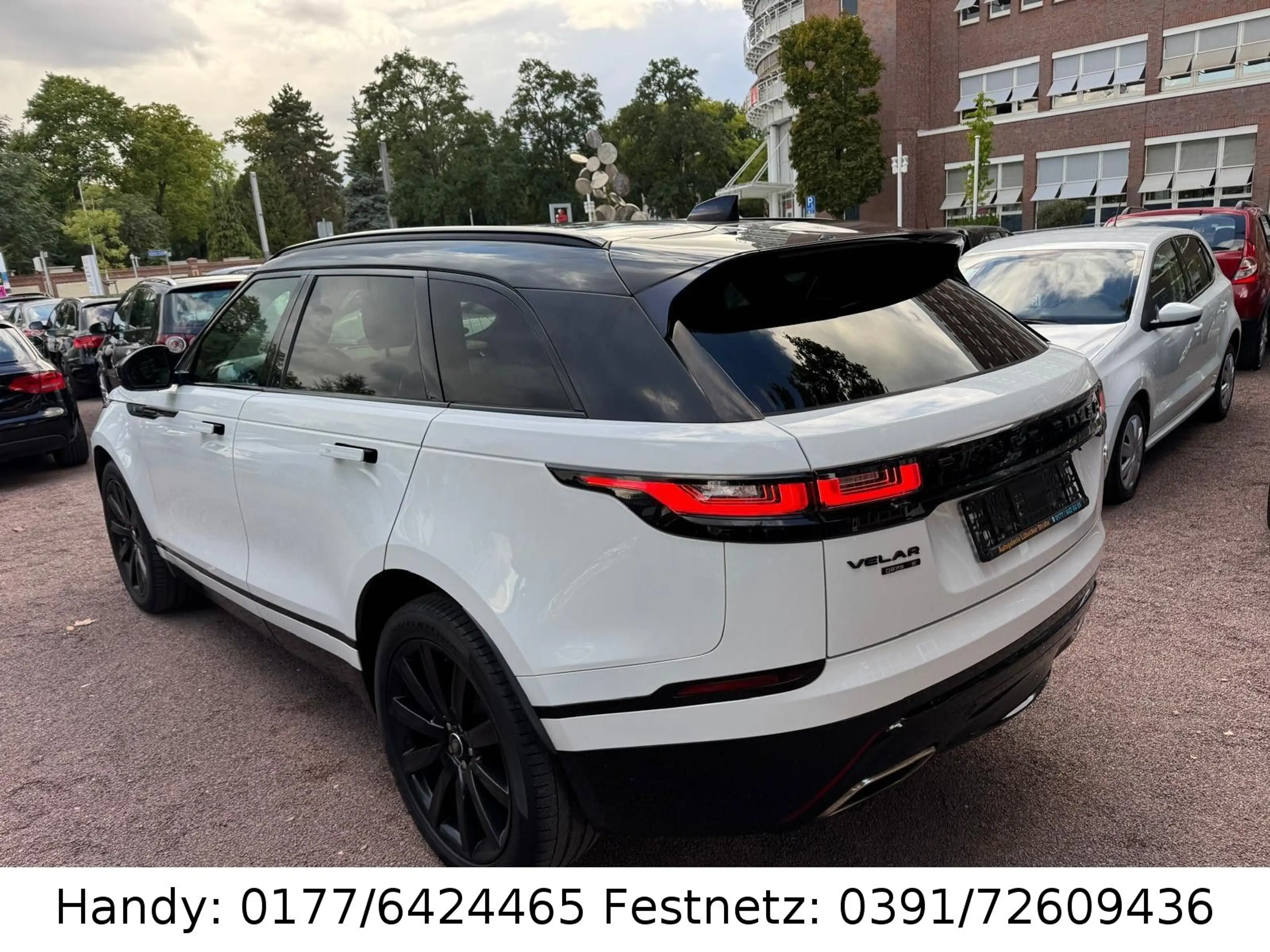 Land Rover Range Rover Velar 3.0 V6 R-Dynamic/LED/NAVI/LEDE — photo 8