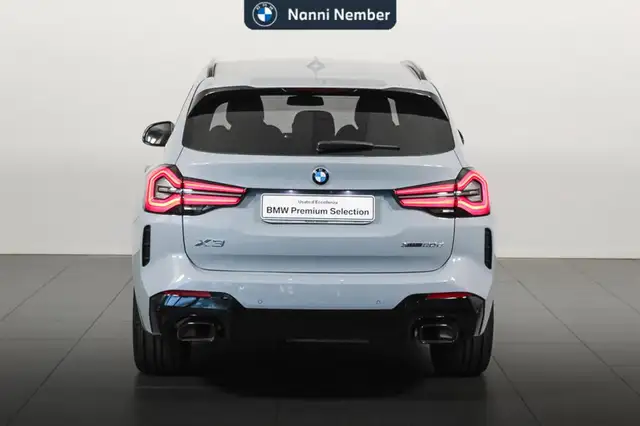 BMW X3 view 4