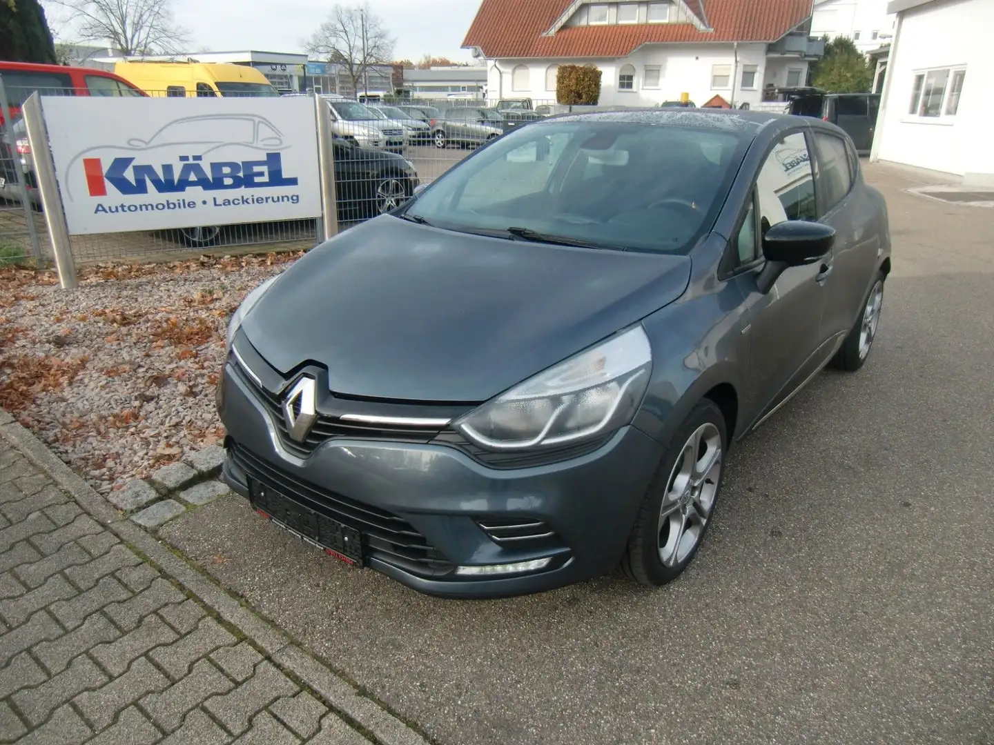 Renault Clio IV Limited/Navi/Sitzh/Tempom/PDC/8-f. ber. Gris - 1
