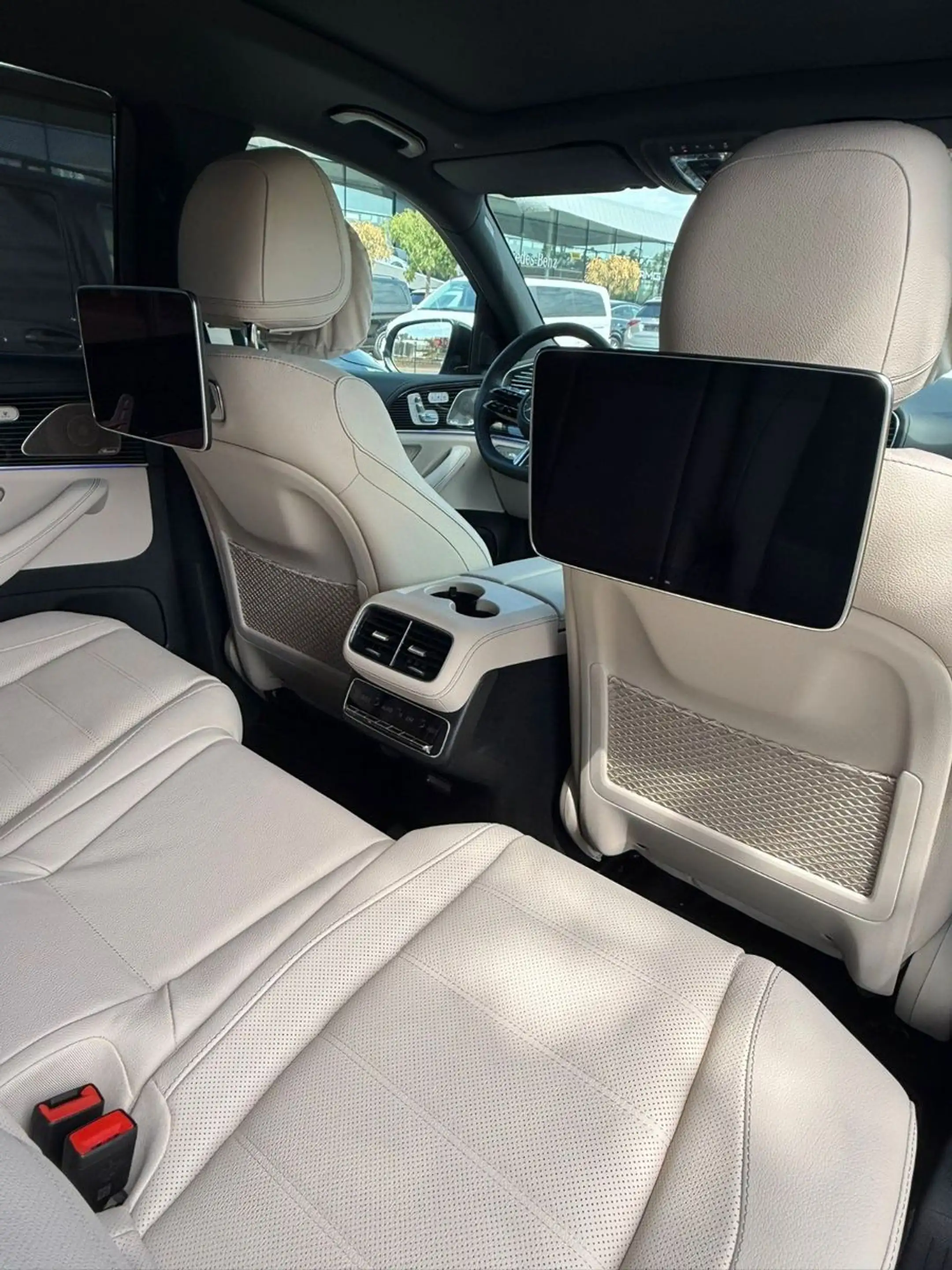 Mercedes-Benz GLS 450 d 4Matic AMG PREM PLUS, VOLL, MWST AUSW — photo 8