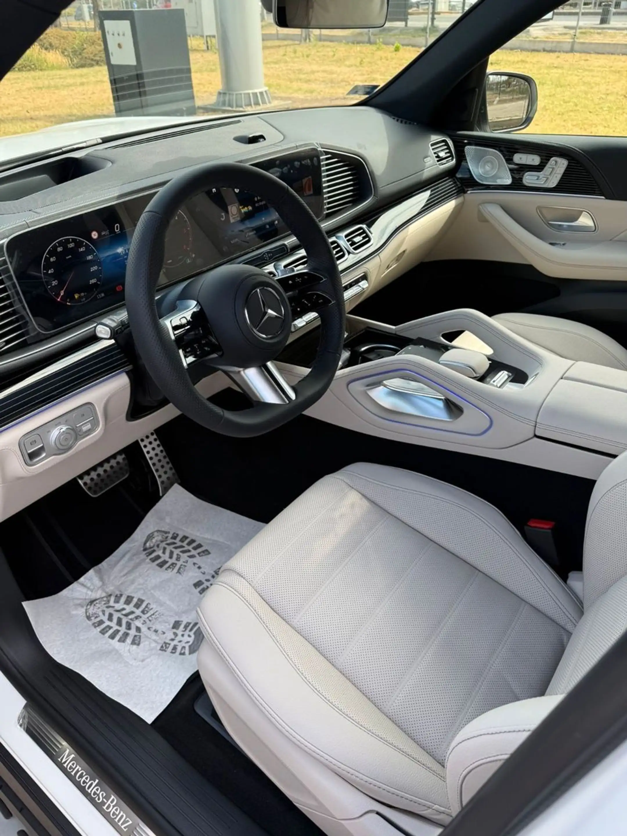 Mercedes-Benz GLS 450 d 4Matic AMG PREM PLUS, VOLL, MWST AUSW — photo 7