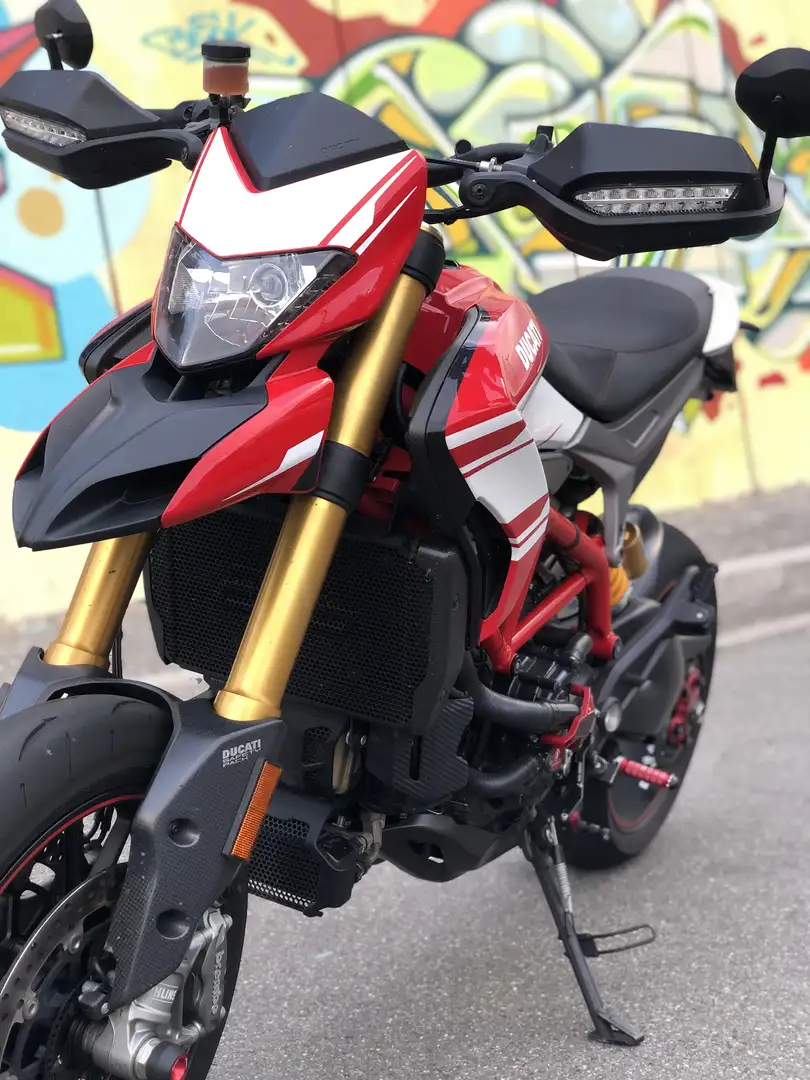 Ducati Hypermotard 939 sp - 2