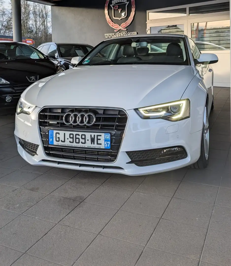 Audi A5 3.0 V6 TDI 245CH AMBITION LUXE QUATTRO S TRONIC 7 Weiß - 1