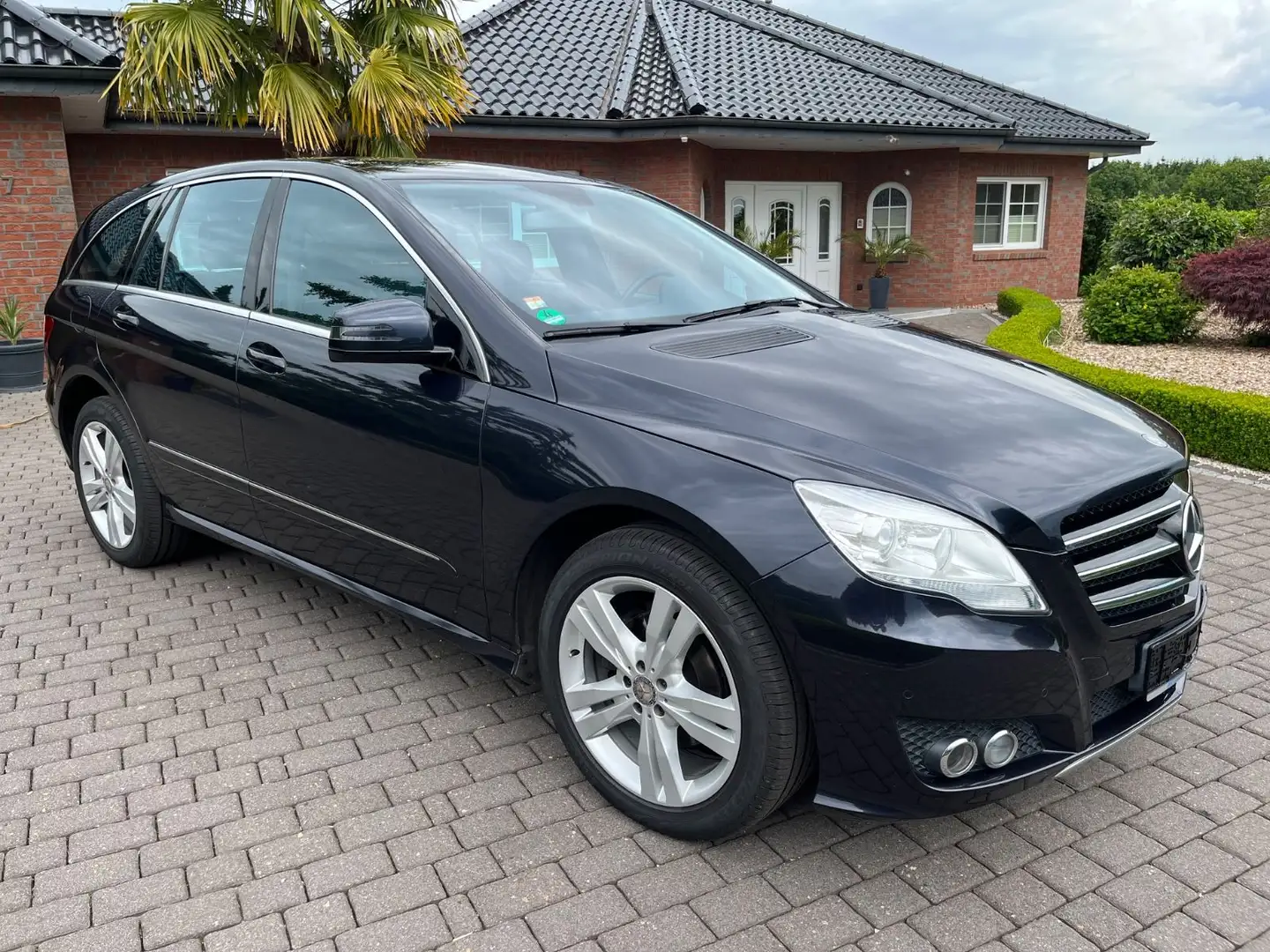 Mercedes-Benz R 300 (( 2.Hand+MB Scheckh.+Sportp. 19"+AHK )) Negru - 1