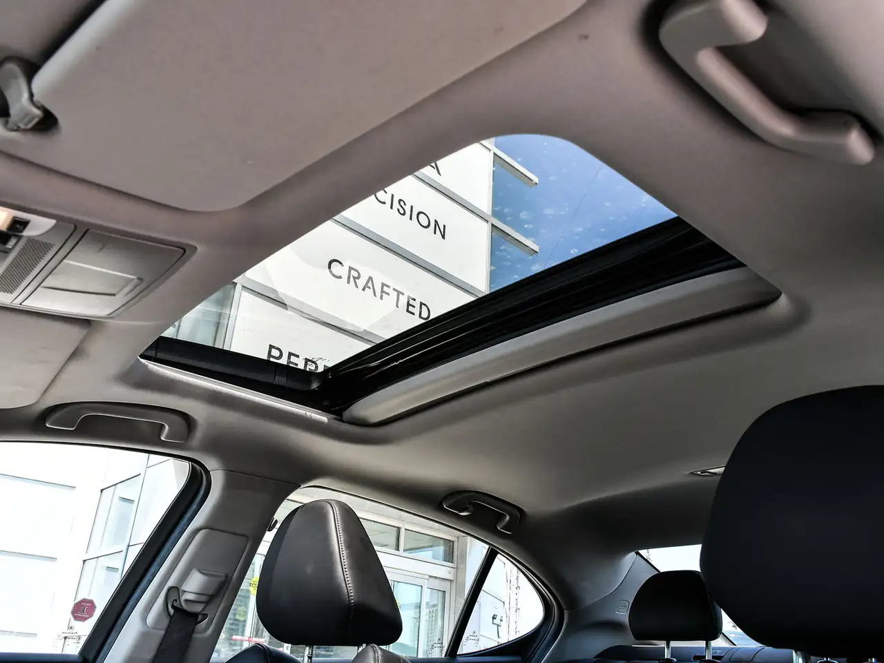 Acura TLX снимка Acura TLX