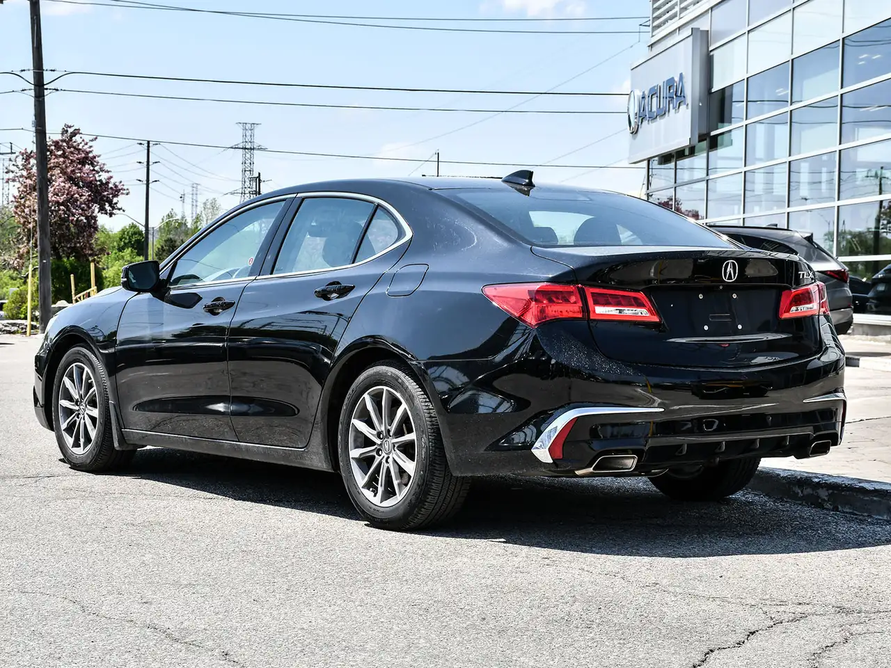 Acura TLX снимка Acura TLX