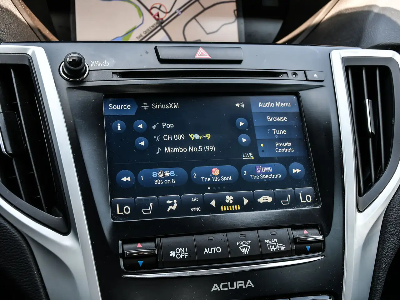 Acura TLX снимка Acura TLX