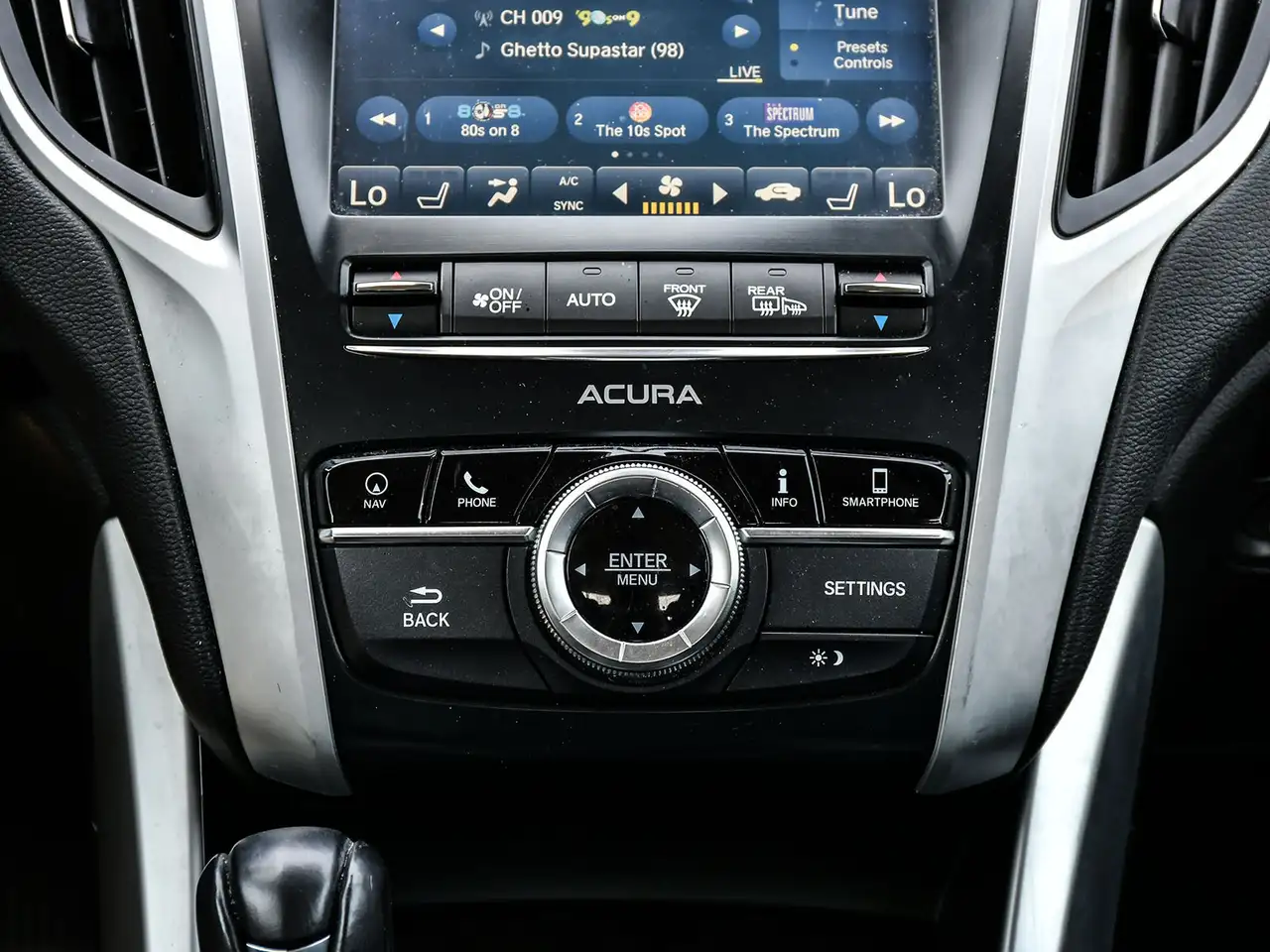 Acura TLX снимка Acura TLX