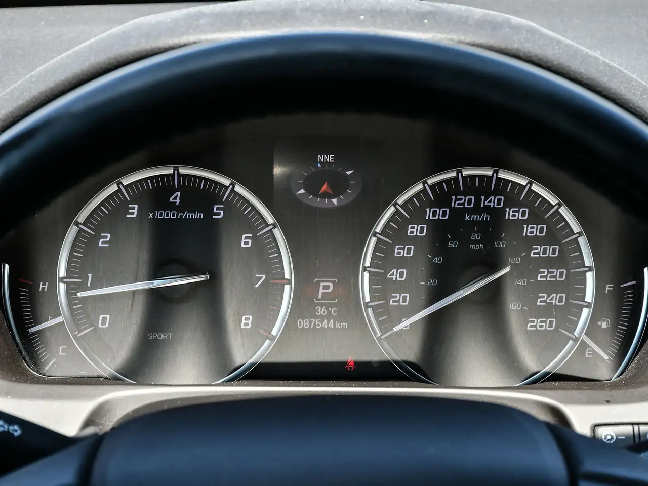 Acura TLX снимка Acura TLX