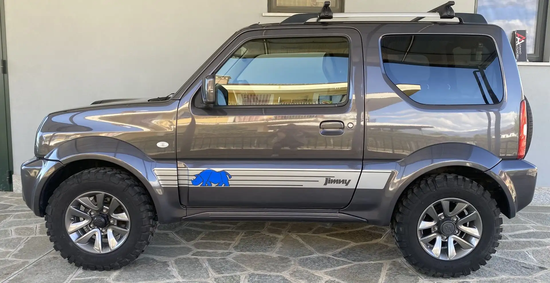 Suzuki Jimny 1.3 4WD Evolution CON GANCIO TRAINO Nero - 2