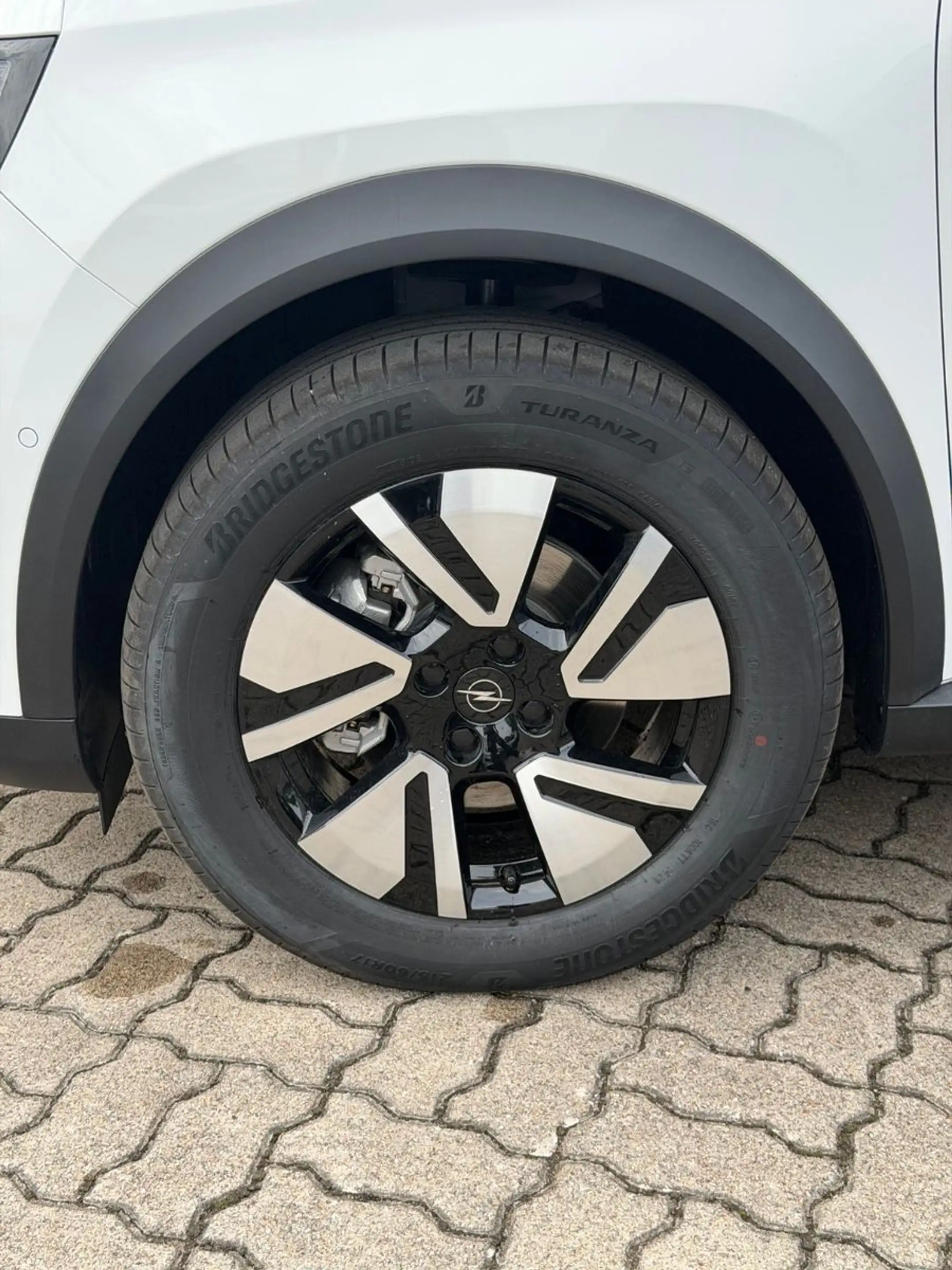 Opel Frontera Ultimate 1.2 Lenkrad.-Sitzh. Kamera — photo 9
