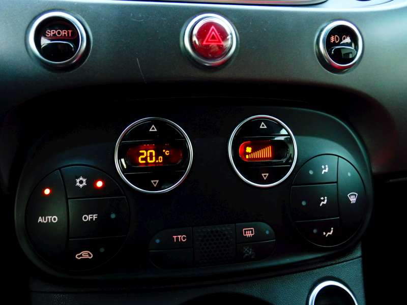Abarth 595 Turismo 595 1.4 T-Jet Turismo Leder/Navi/CarPlay/PDC/DAB — photo 10