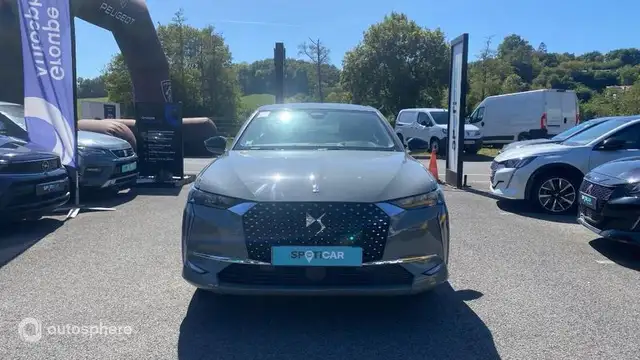 DS Automobiles DS 4 view 2