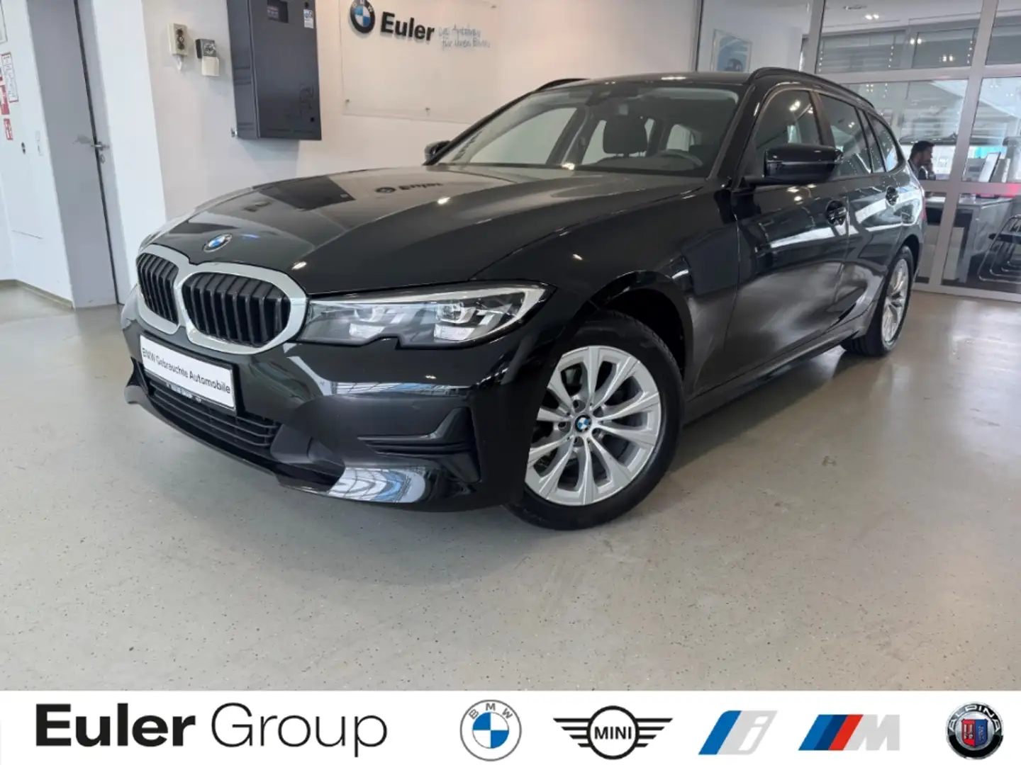 BMW 318 i A Touring Navi LED El. Heckklappe Tempomat Sitzh Schwarz - 1