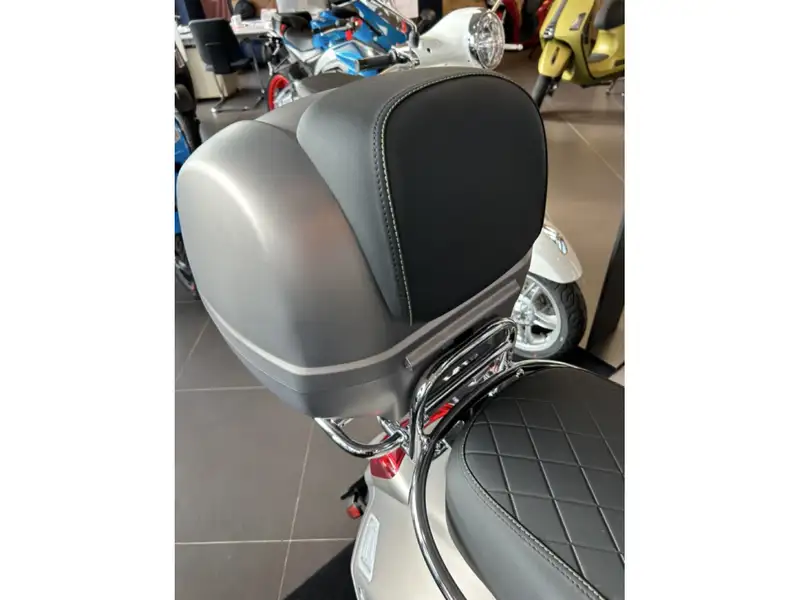 Vespa GTS 125 - foto 7
