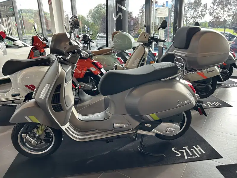 Vespa GTS 125 - foto 2