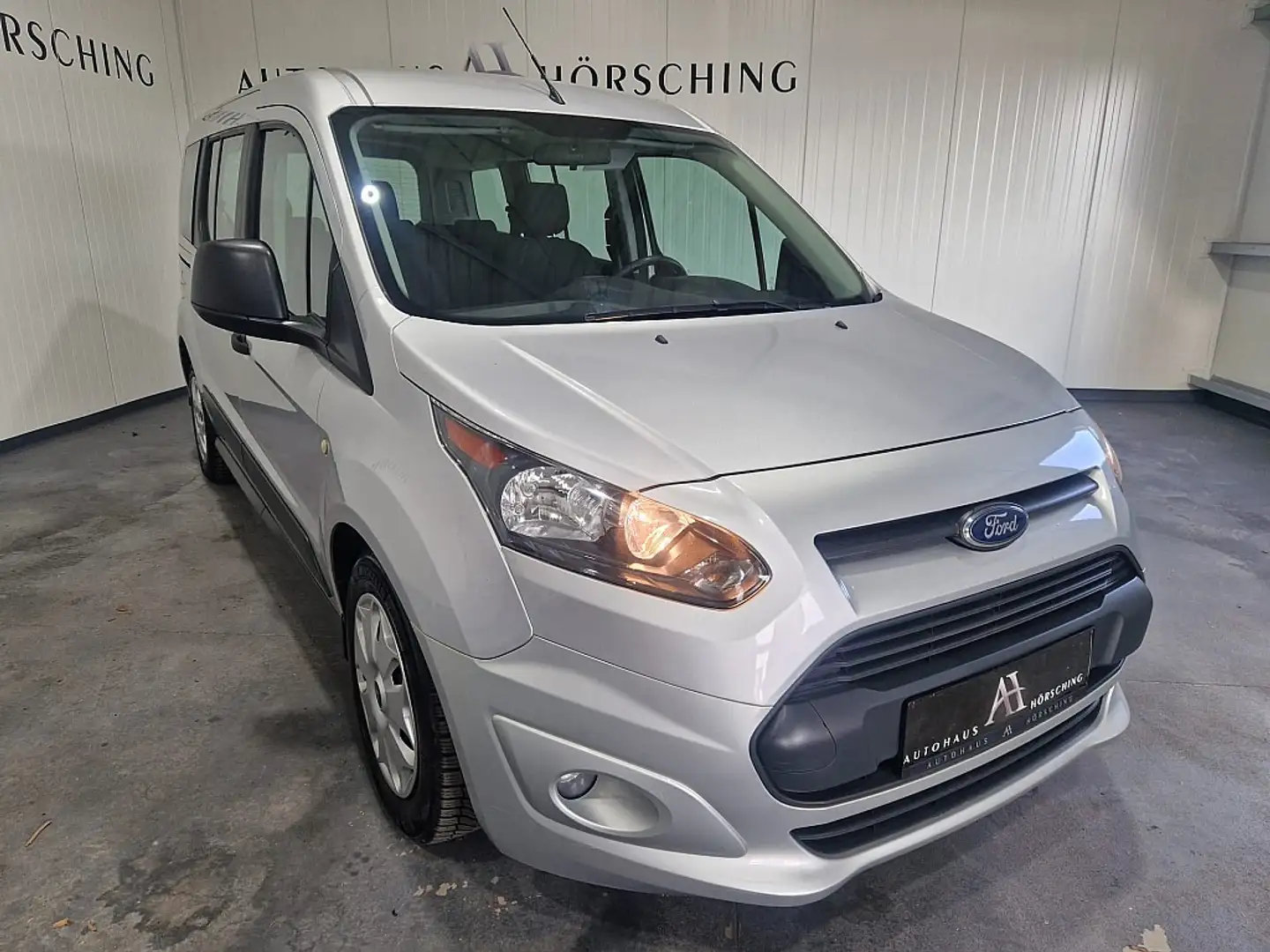 Ford Grand Tourneo Connect Trend 1,5 TDCi L2 Argent - 1