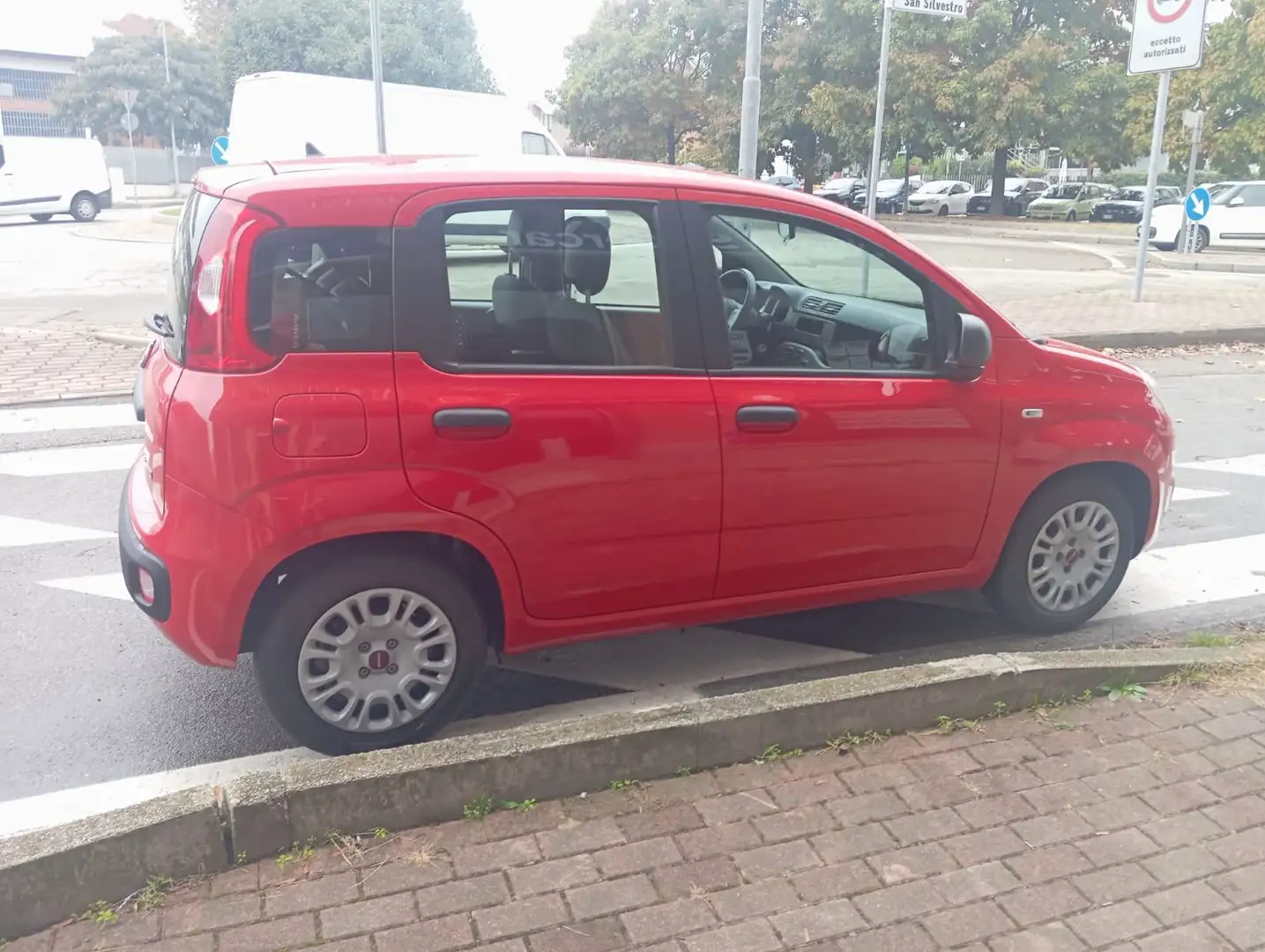 Fiat Panda Panda 1.0 firefly hybrid City Life s Rouge - 2