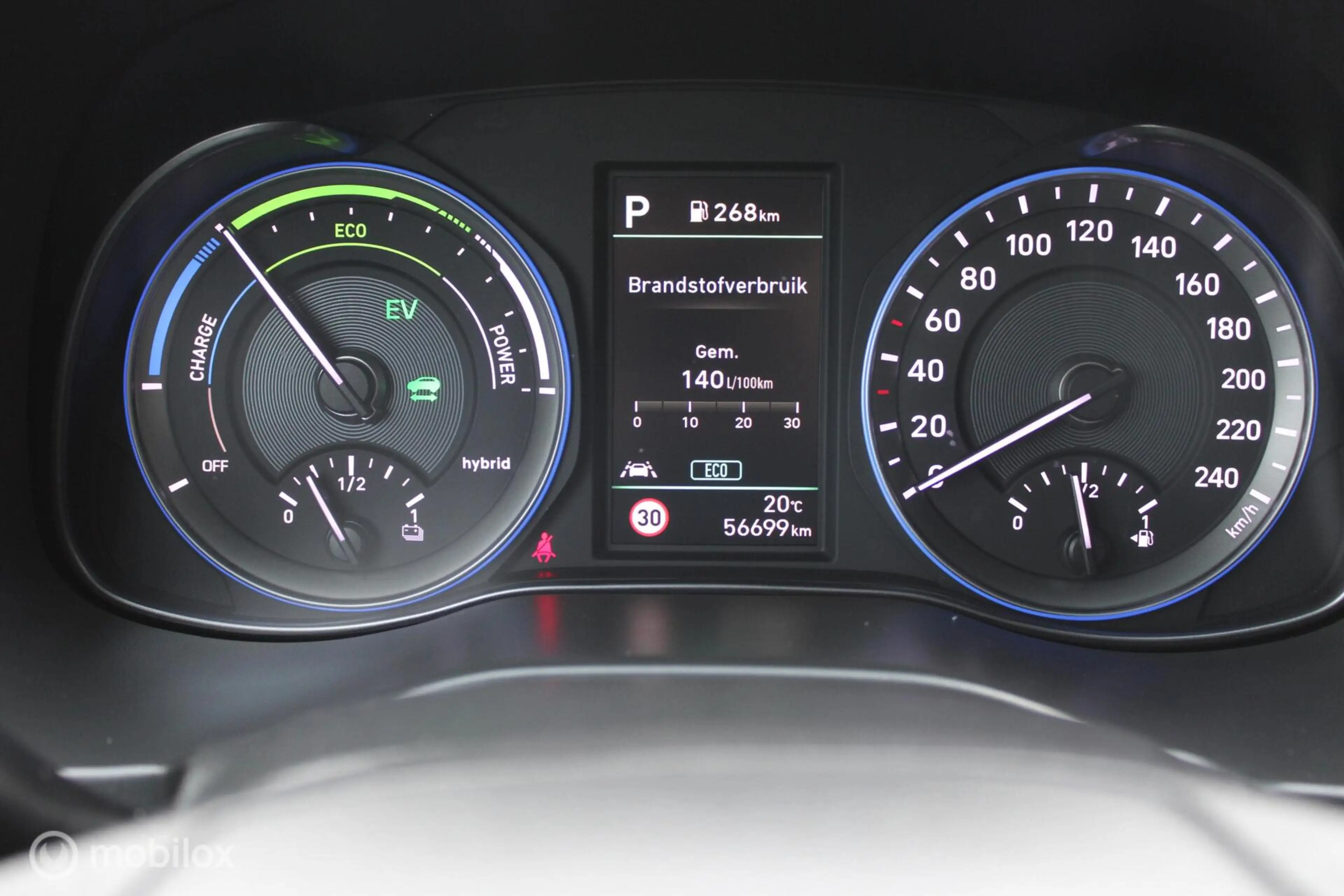 Hyundai KONA 1.6 GDI HEV Premium, Stoel-stuurverwarming + koeli — photo 27