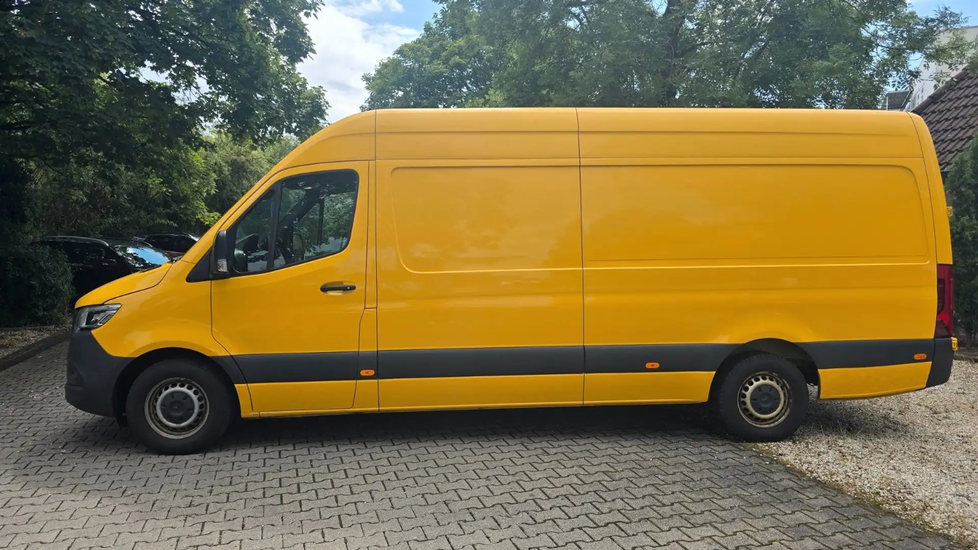 Mercedes-Benz Sprinter III Kasten Maxi 317 CDI Jaune - 2