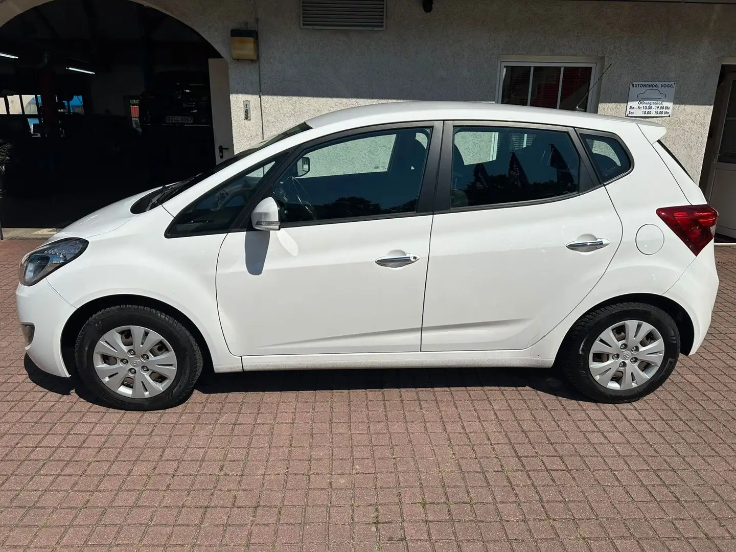 Hyundai iX20 5 Star Edition*SITZHZG*ALLWETTER*KLIMA* Blanco - 2